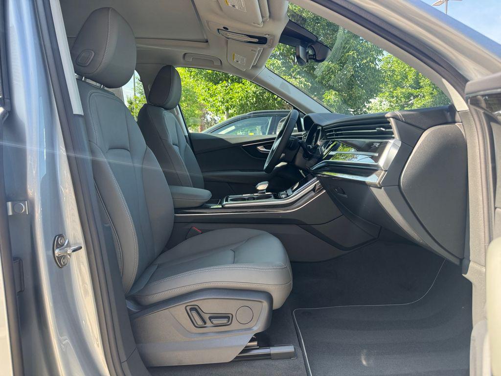 2025 Audi Q7 Premium - Photo 21