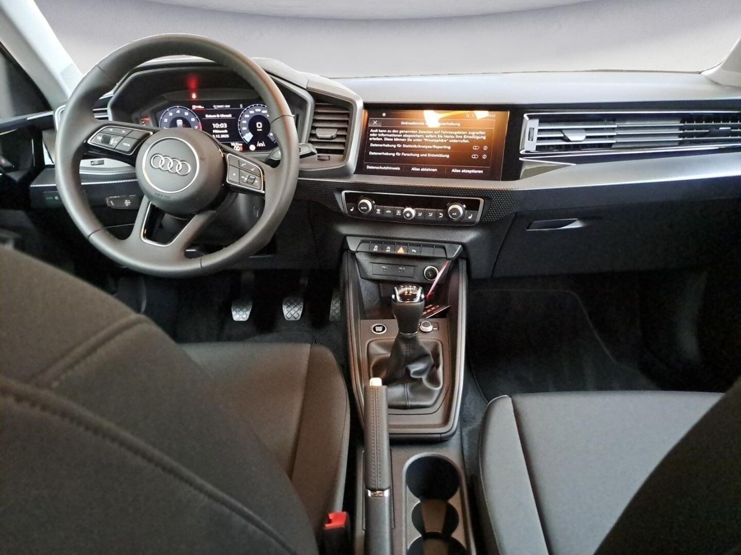 Bild über Audi A1 Sportback advanced 25 TFSI Schaltgetriebe - für weitere Informationen kontaktieren Sie den Audi Partner