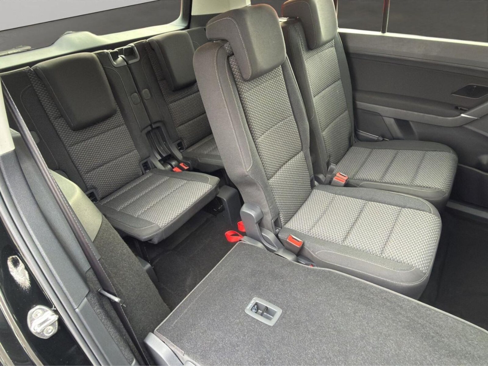 Volkswagen Touran – Bild 15