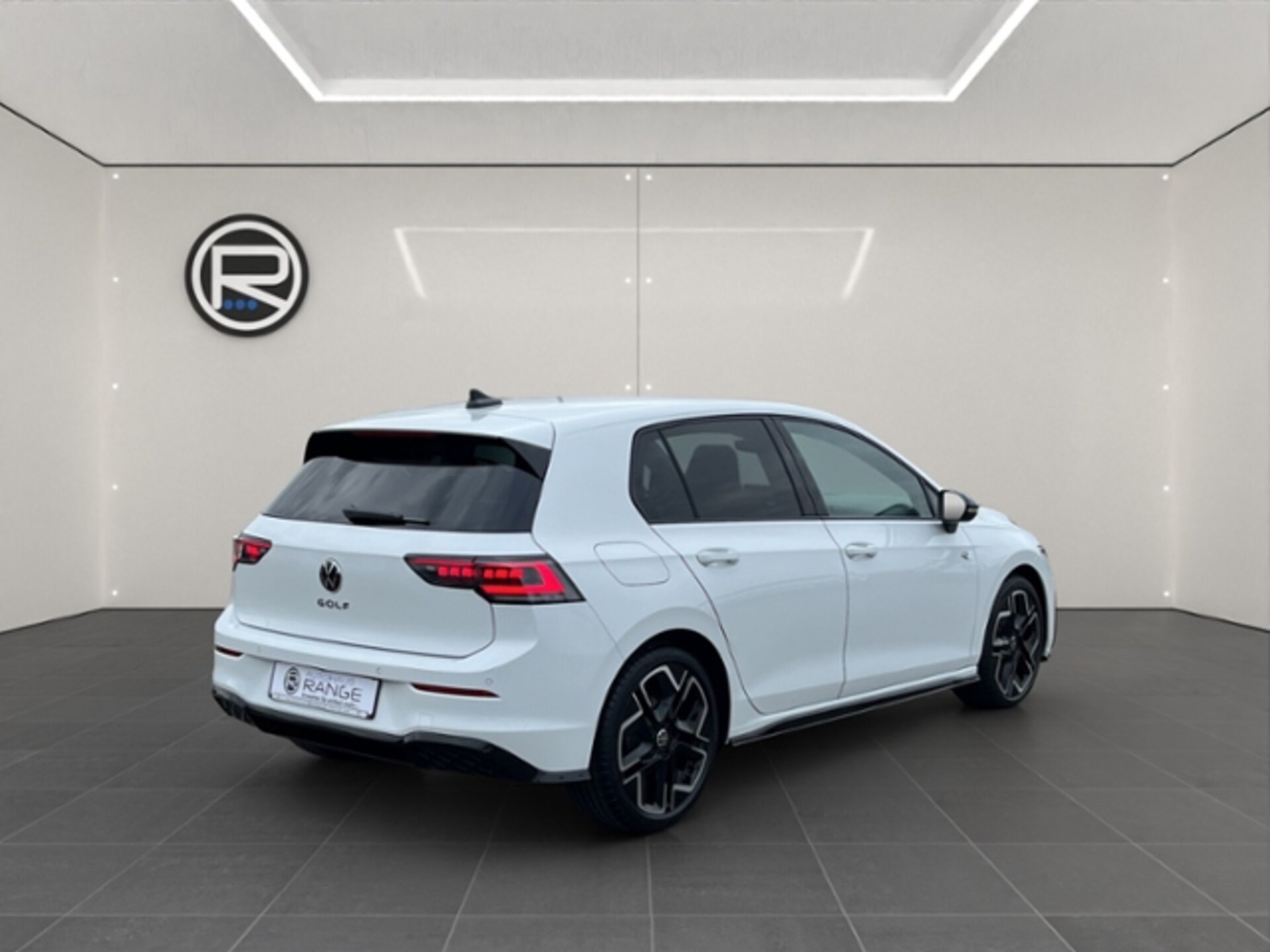 Volkswagen Golf R-Line