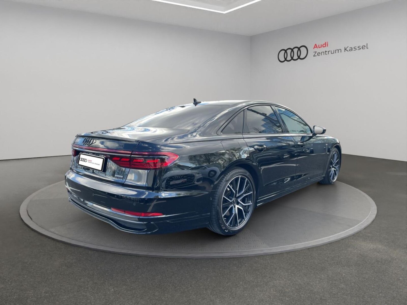 Audi A8 – Bild 6