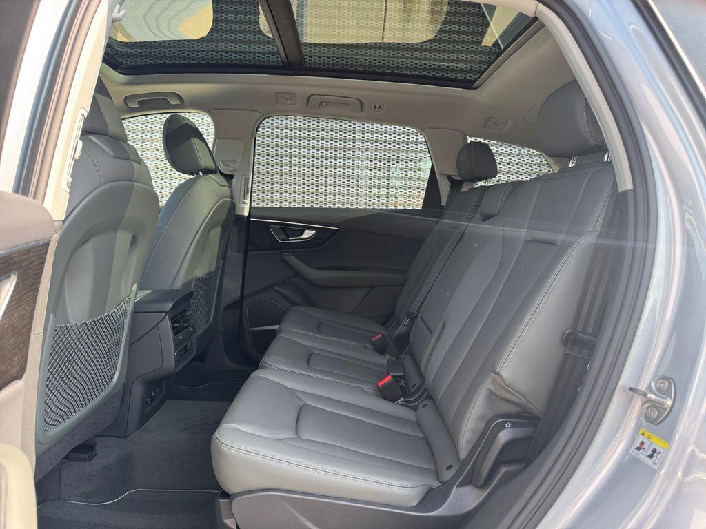 2025 Audi Q7 Premium - Photo 22