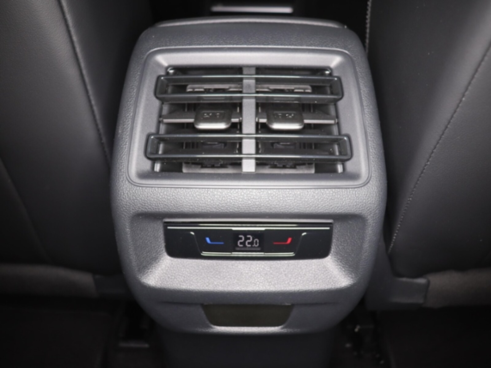 Volkswagen Tiguan – Bild 15