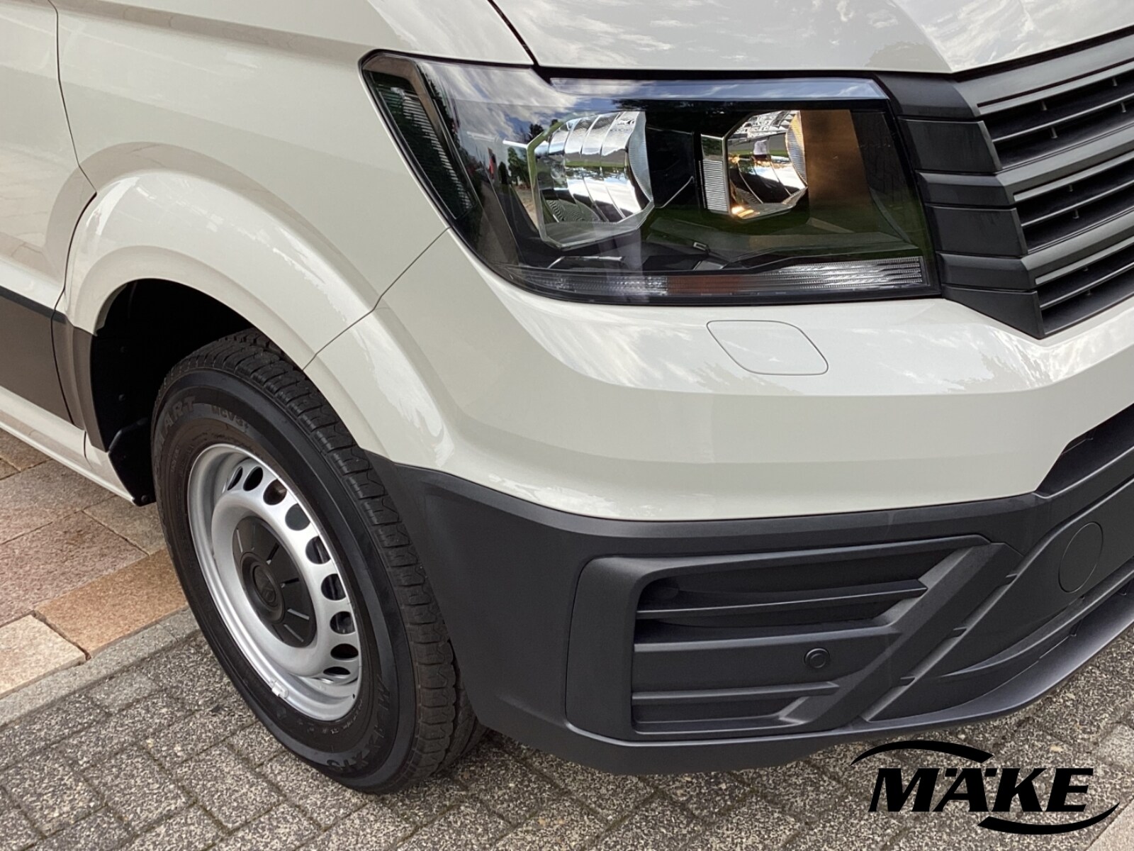 Volkswagen Crafter Kasten mittlerer Radstand – Bild 3