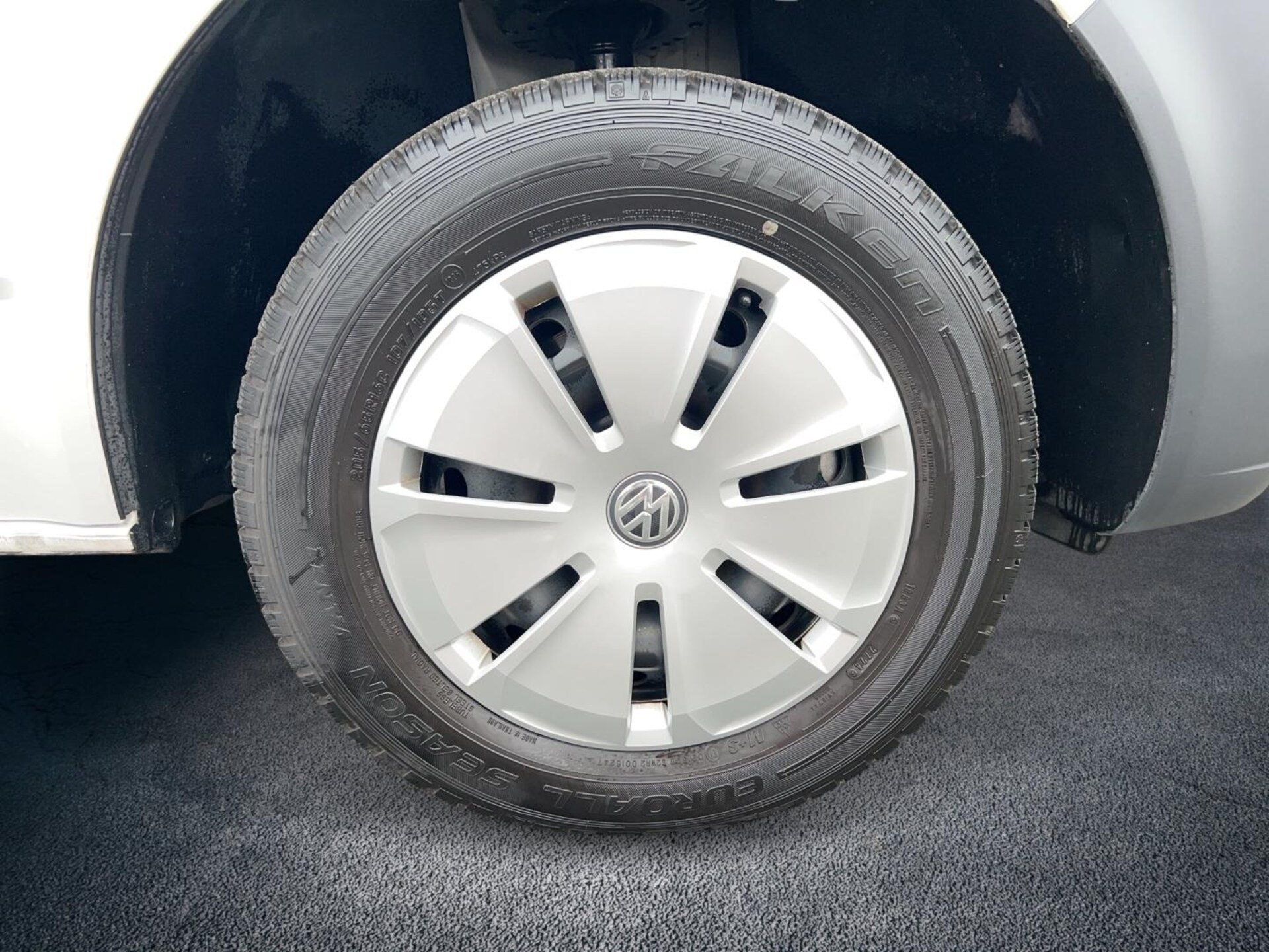Volkswagen T6.1 Transporter Kasten kurzer Radstand