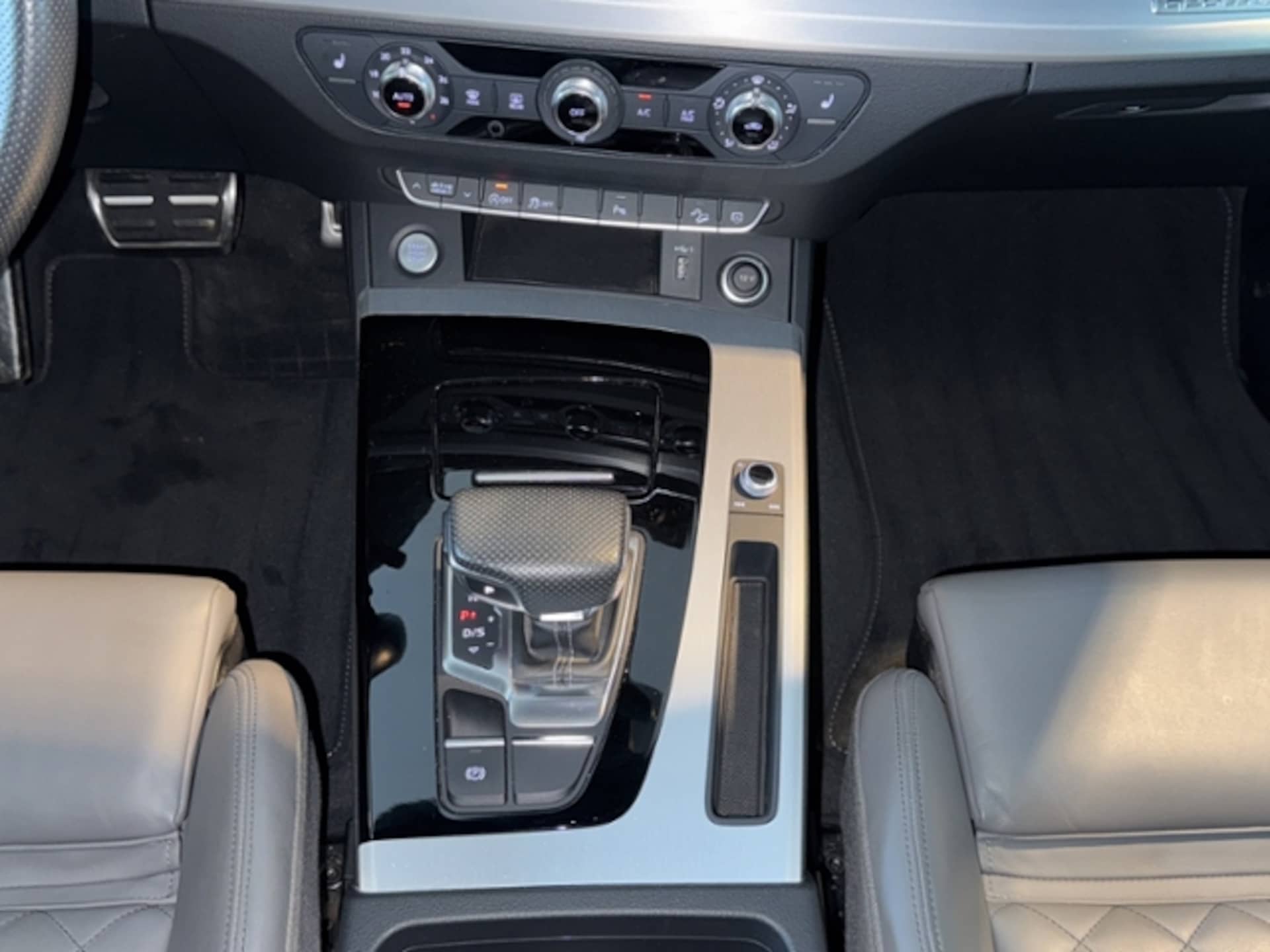 Audi Q5 SUV edition one