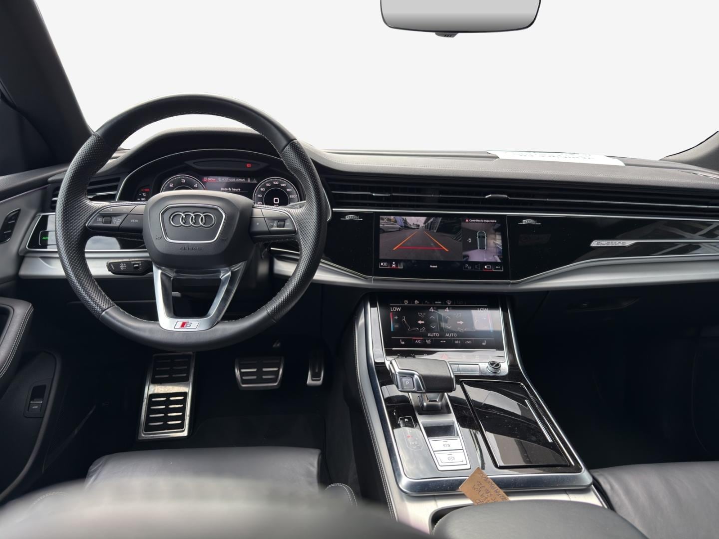 Image de Audi Q8 Black Edition 45 TDI quattro 170 kW (231 ch) tiptronic - for more details contact your dealer