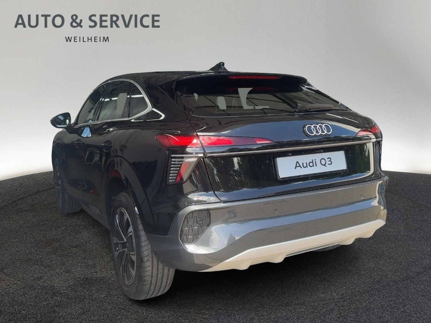 Bild über Audi Q3 Sportback e-hybrid e-hybrid 200 kW S tronic - für weitere Informationen kontaktieren Sie den Audi Partner