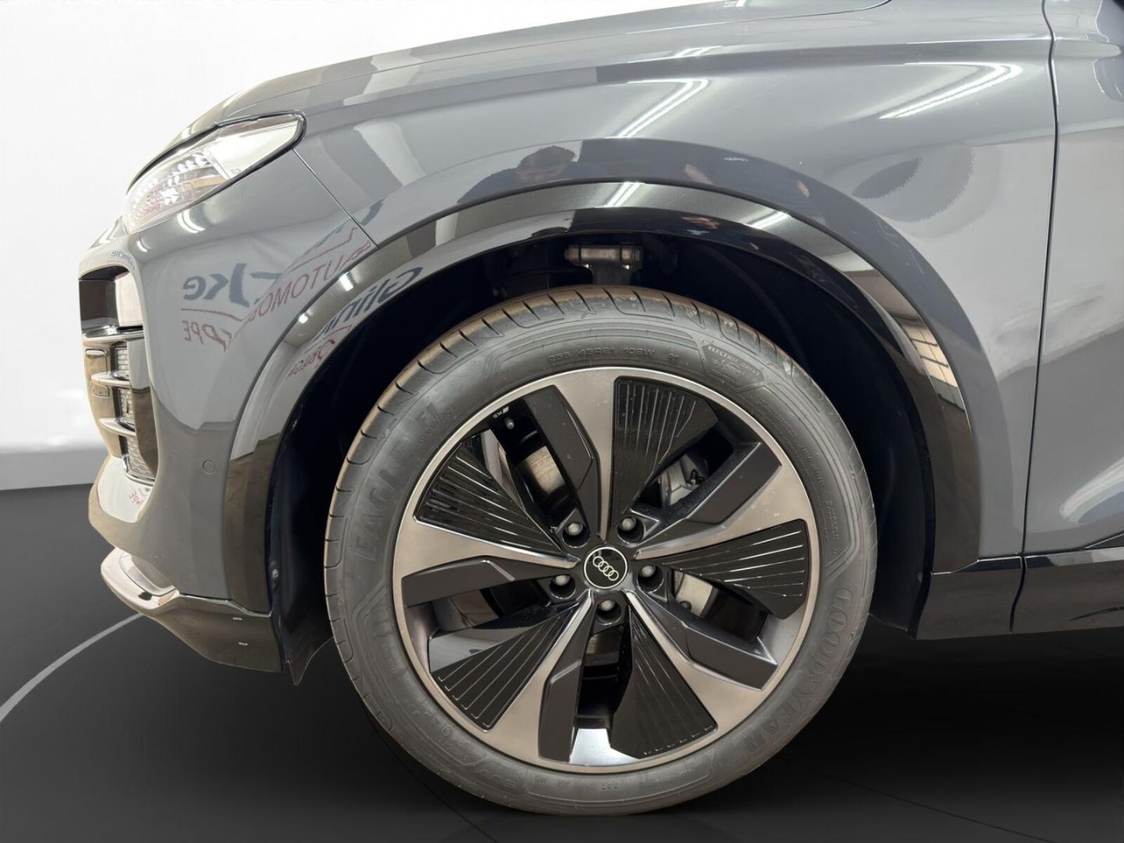 Audi Q6 e-tron – Bild 11
