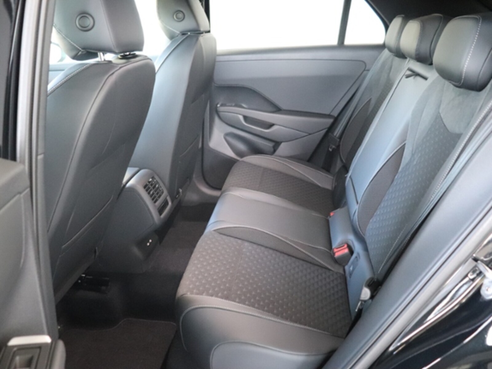 Volkswagen T-Roc – Bild 14