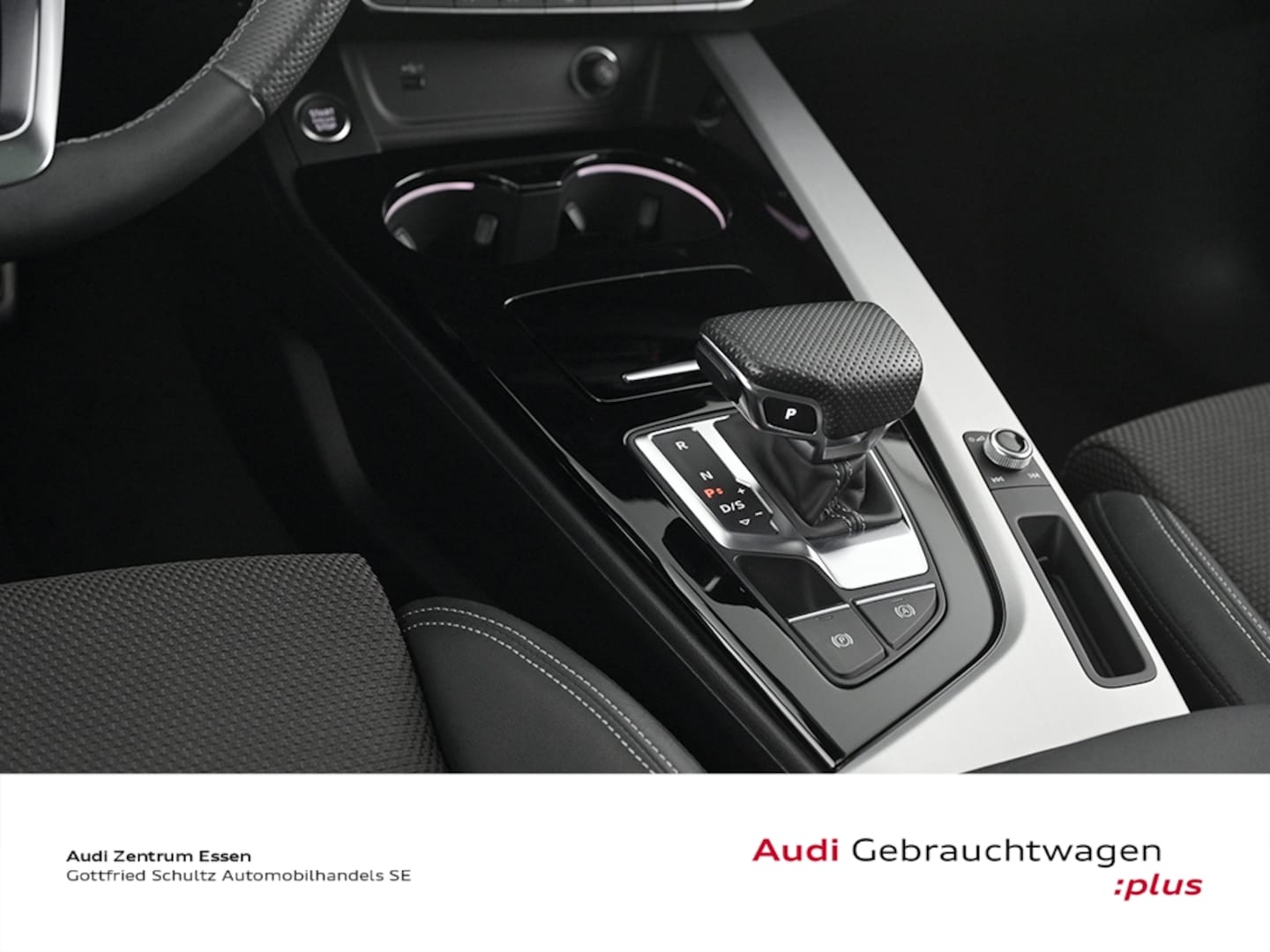 Bild über Audi A4 Avant S line 40 TFSI quattro S tronic - für weitere Informationen kontaktieren Sie den Audi Partner