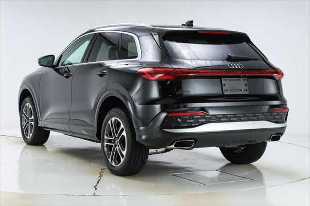 2025 Audi Q5 Premium - Photo 13