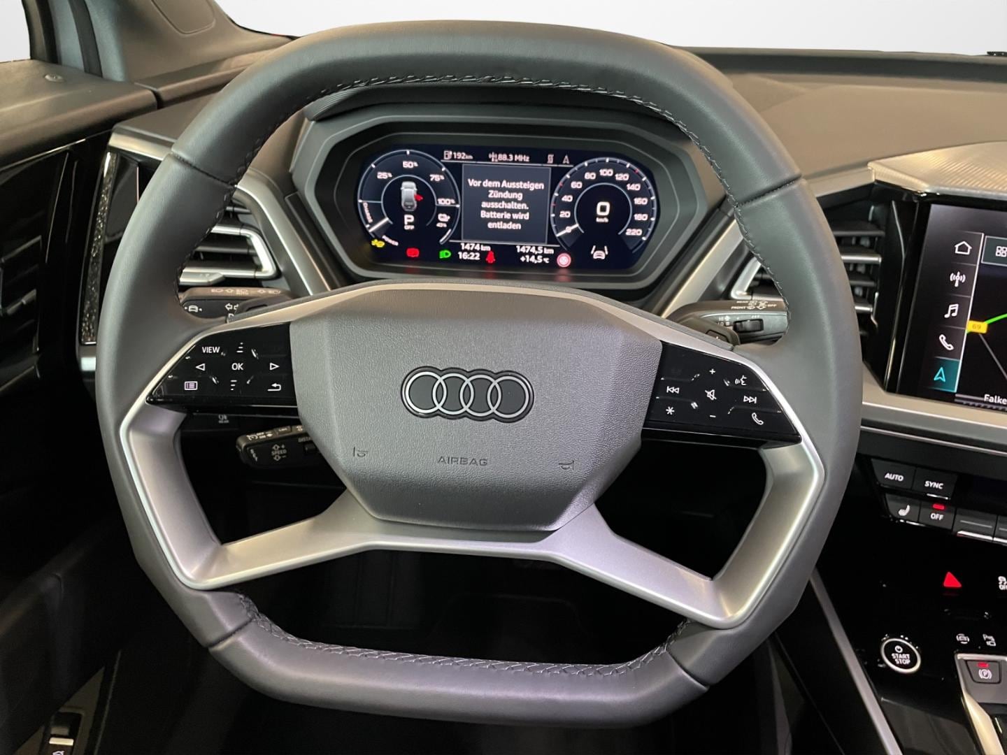 Bild über Audi Q4 e-tron 40 e-tron - für weitere Informationen kontaktieren Sie den Audi Partner