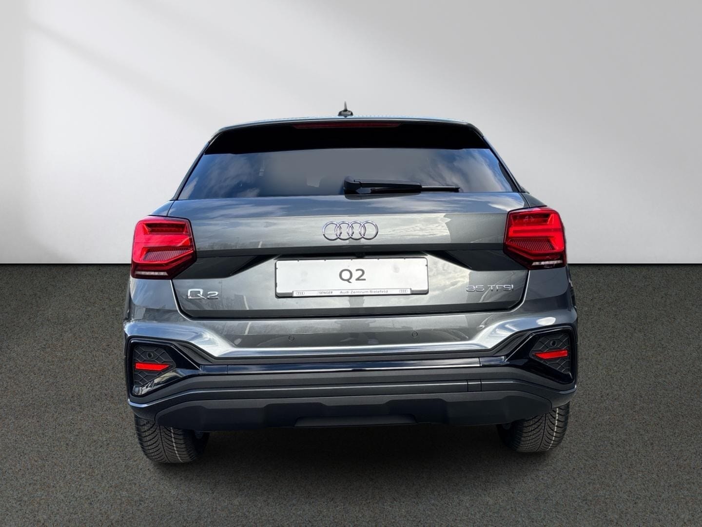 Bild über Audi Q2 S line 35 TFSI S tronic - für weitere Informationen kontaktieren Sie den Audi Partner