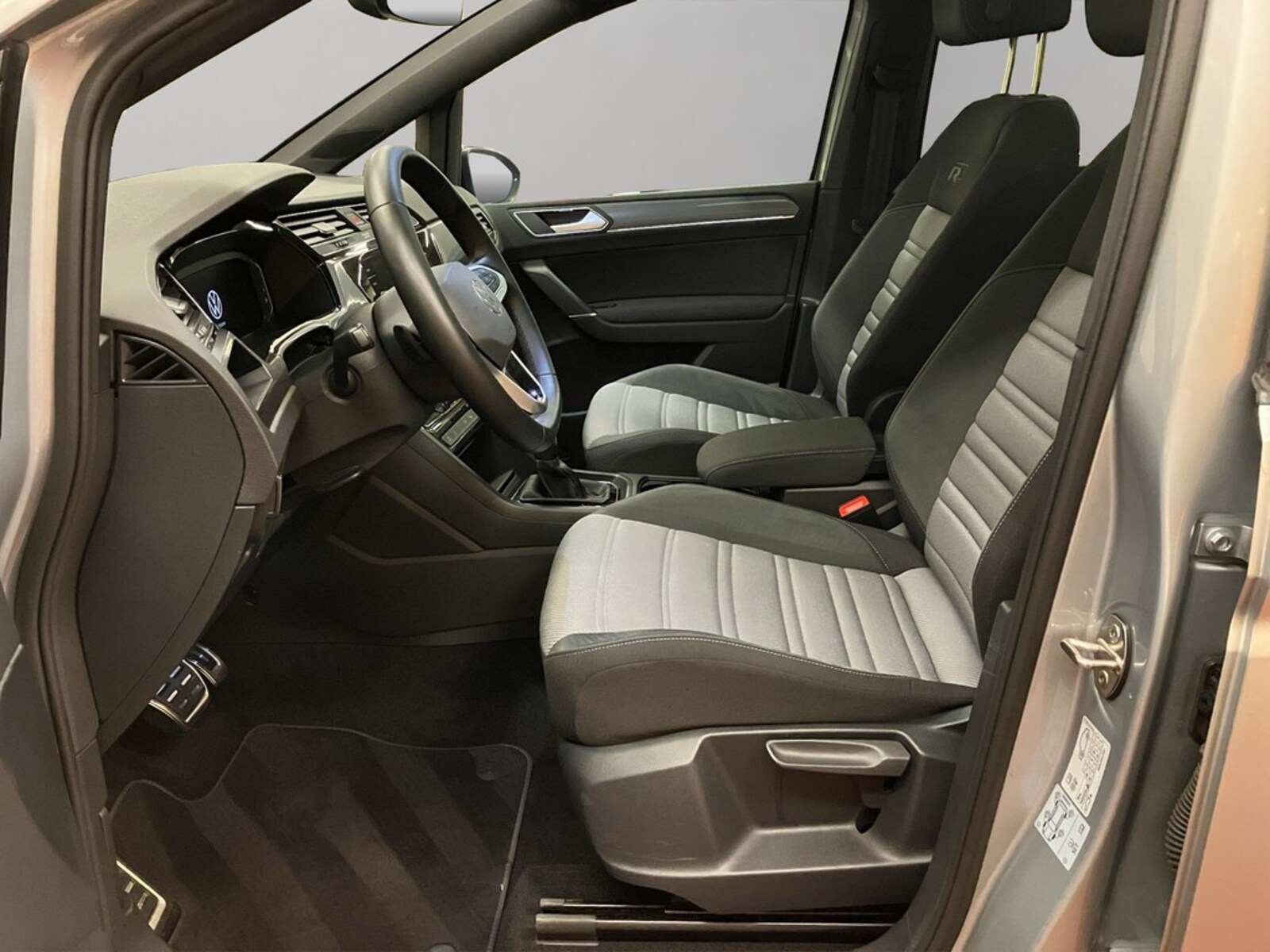 Volkswagen Touran – Bild 14