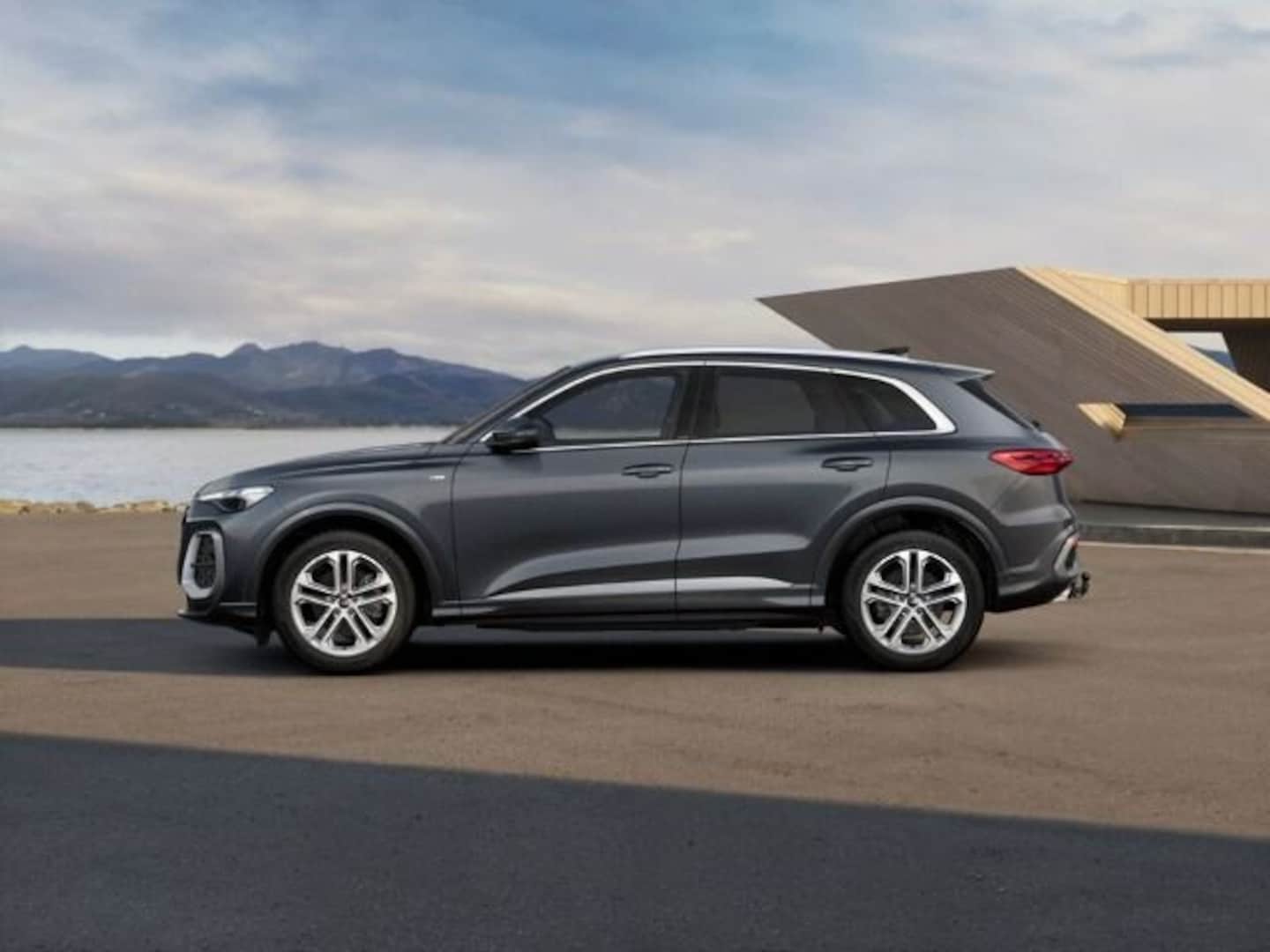 Bild über Audi Q5 SUV TDI quattro 150 kW S tronic - für weitere Informationen kontaktieren Sie den Audi Partner