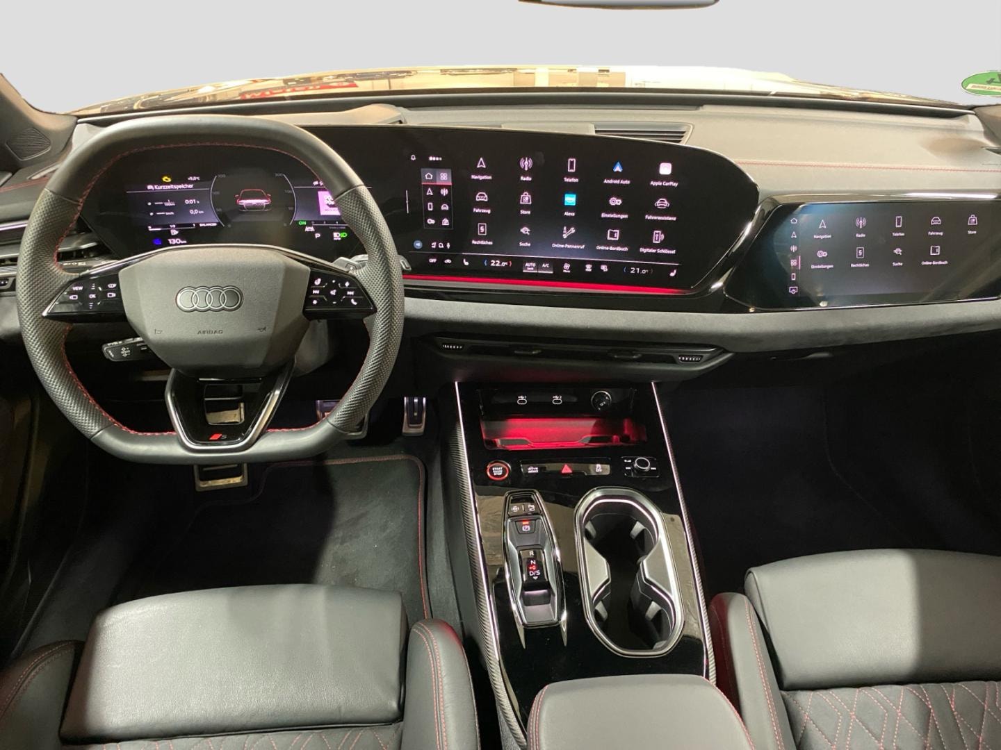 Bild über Audi A6 Avant TFSI quattro 270 kW S tronic - für weitere Informationen kontaktieren Sie den Audi Partner