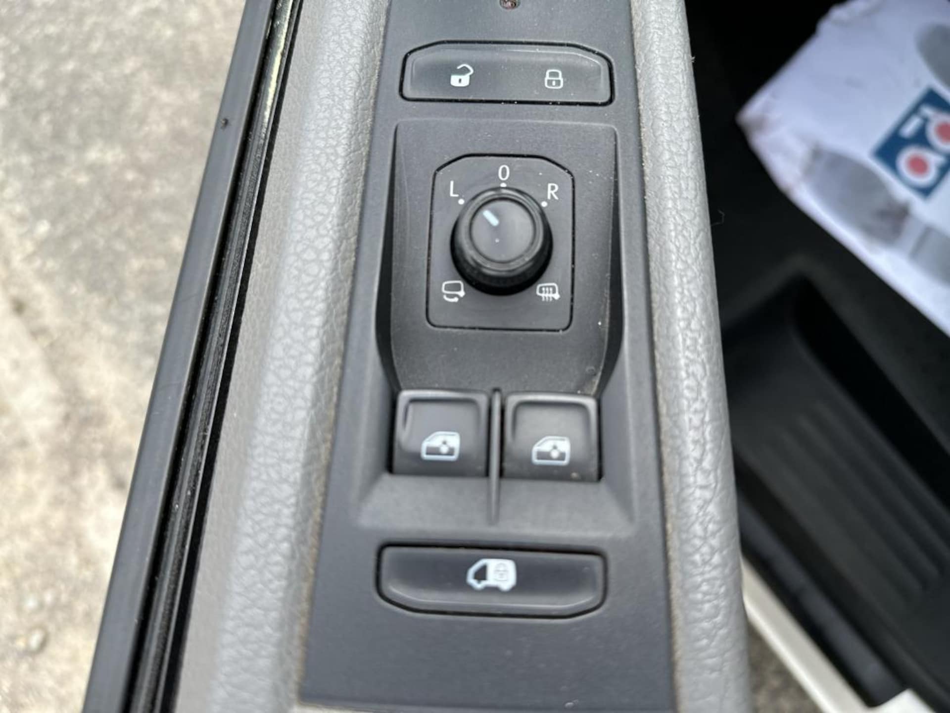 Volkswagen T6.1 Transporter Kasten langer Radstand
