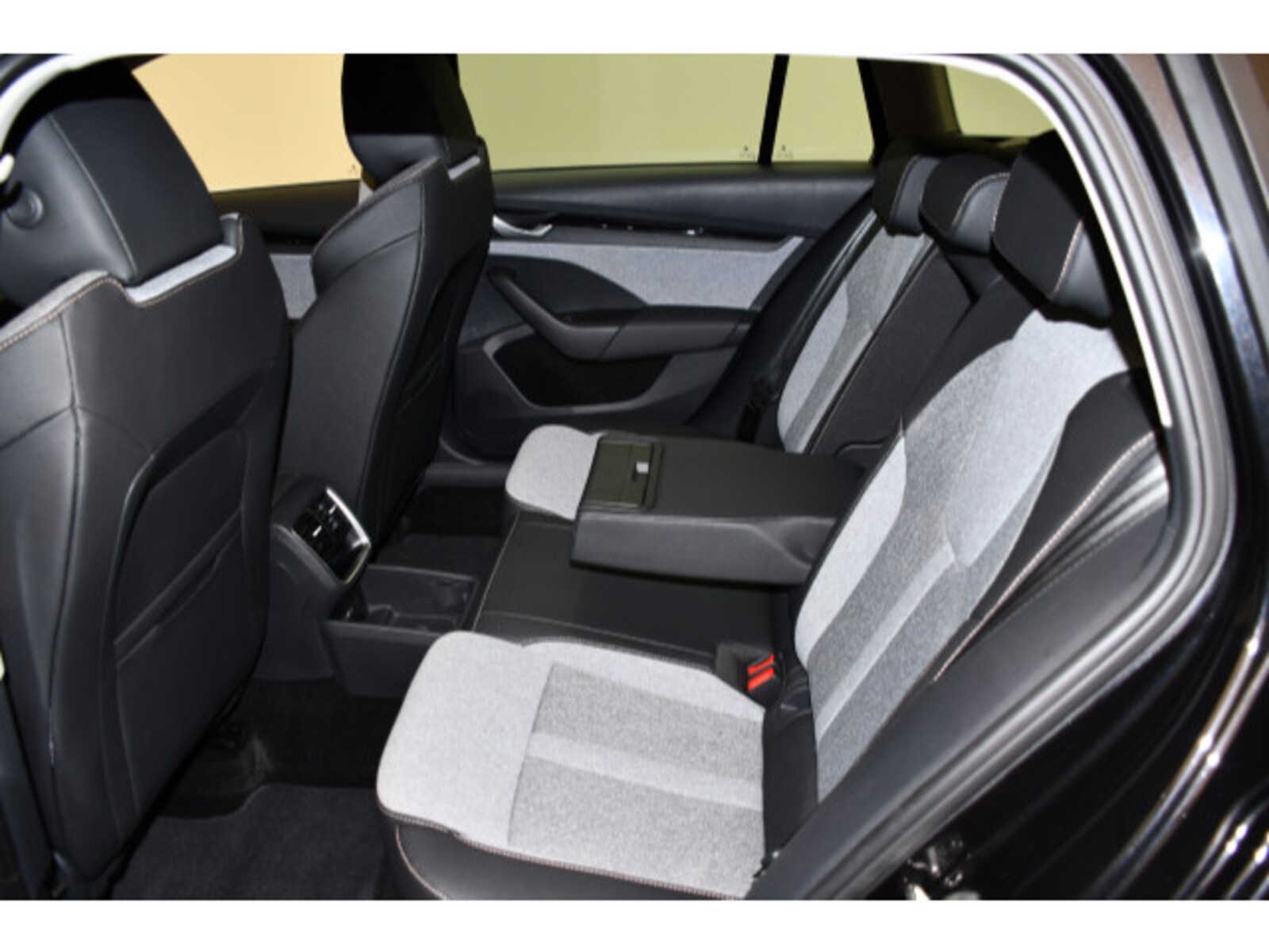 Škoda Octavia Combi – Bild 9