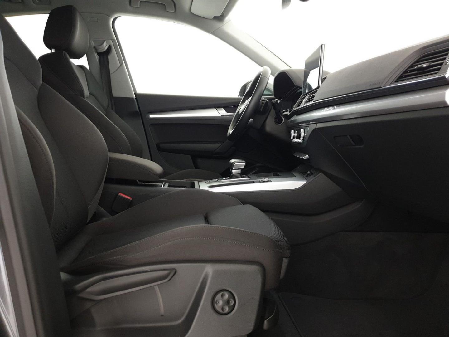 Image about Audi Q5 Sportback S line 40 TDI quattro 150 kW (204 PS) S tronic