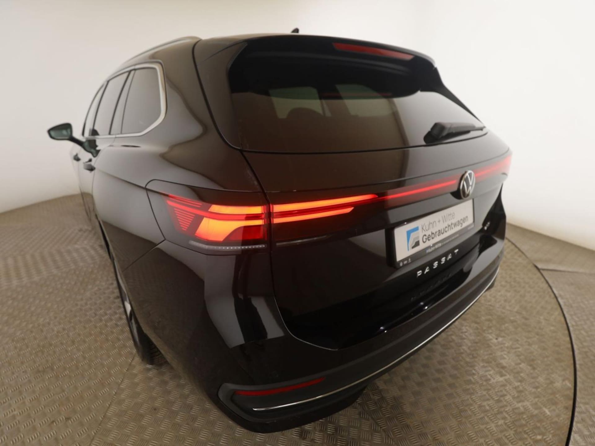 Volkswagen Passat Business