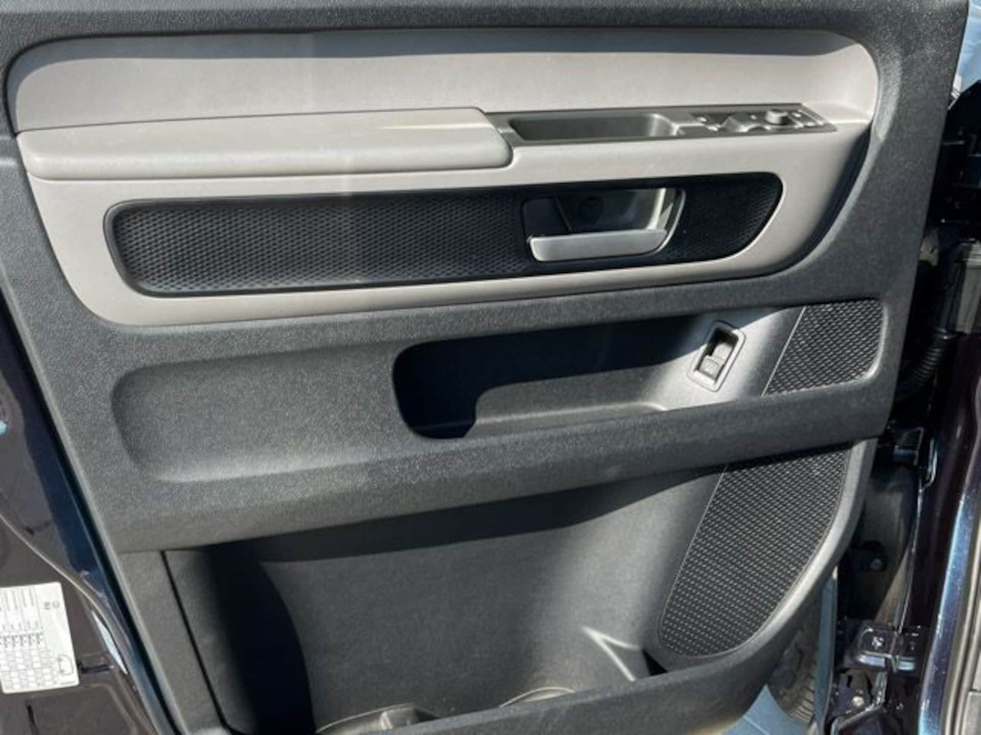 Volkswagen ID. Buzz Cargo Basis-Modell