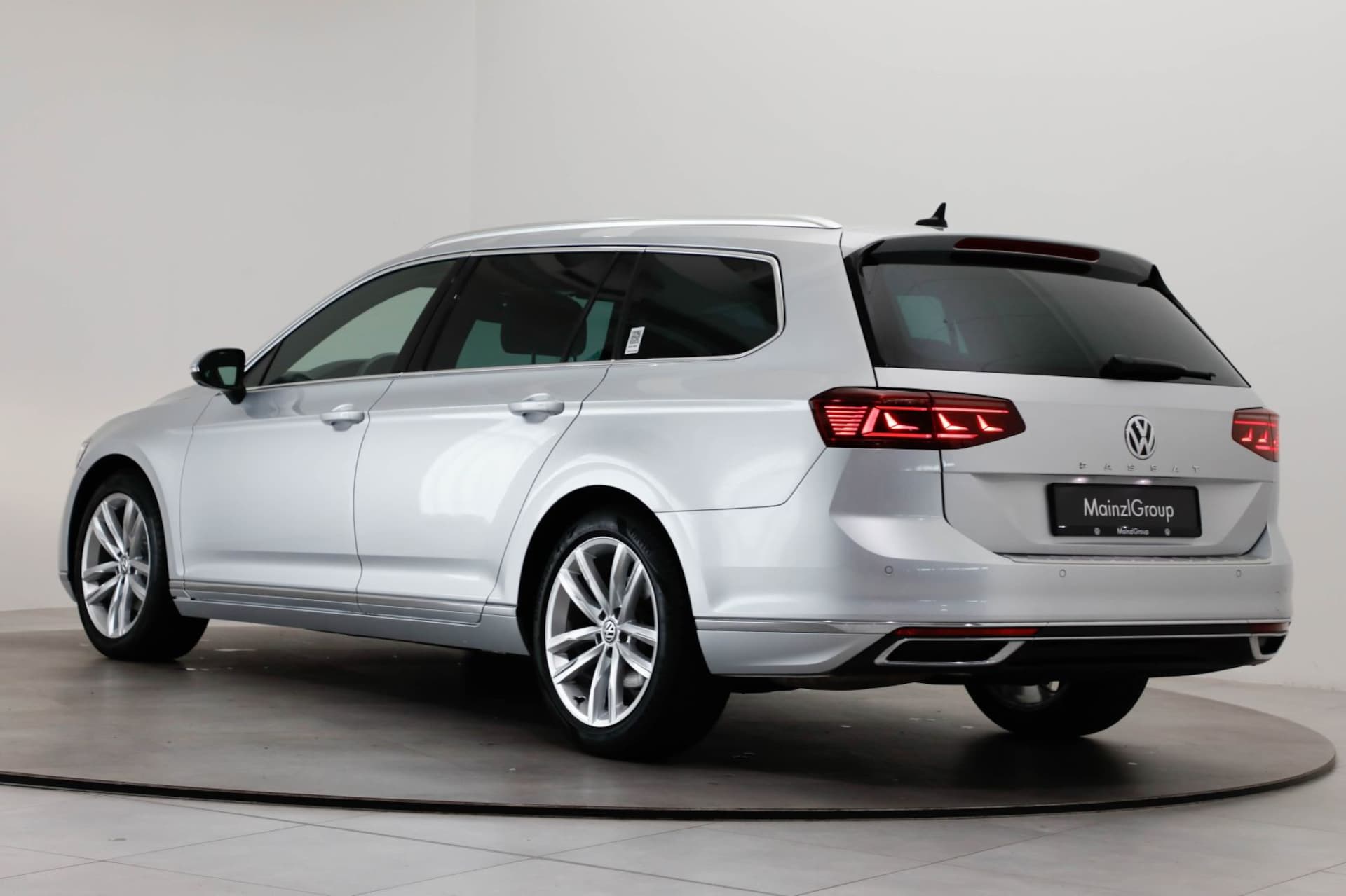Volkswagen Passat Variant Elegance