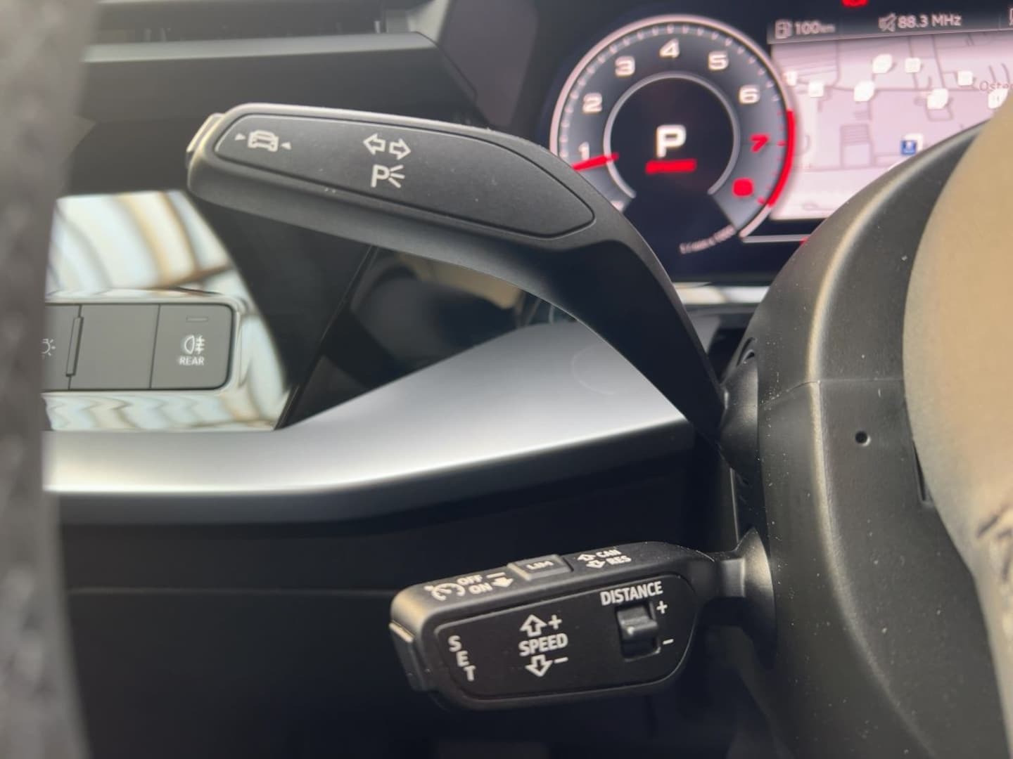 Bild über Audi A3 Sportback S line 35 TFSI S tronic - für weitere Informationen kontaktieren Sie den Audi Partner