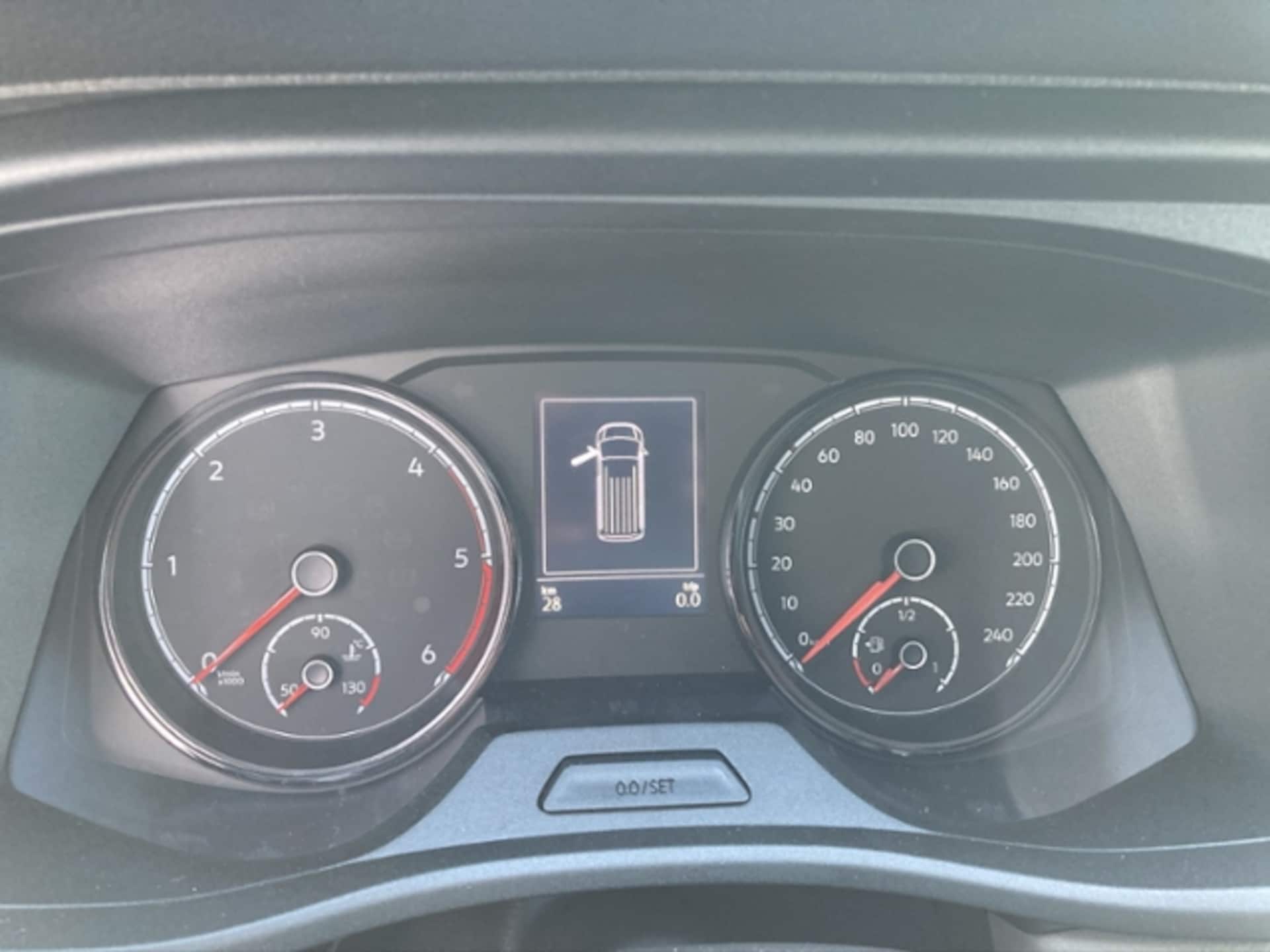 Volkswagen T6.1 Transporter Kasten langer Radstand