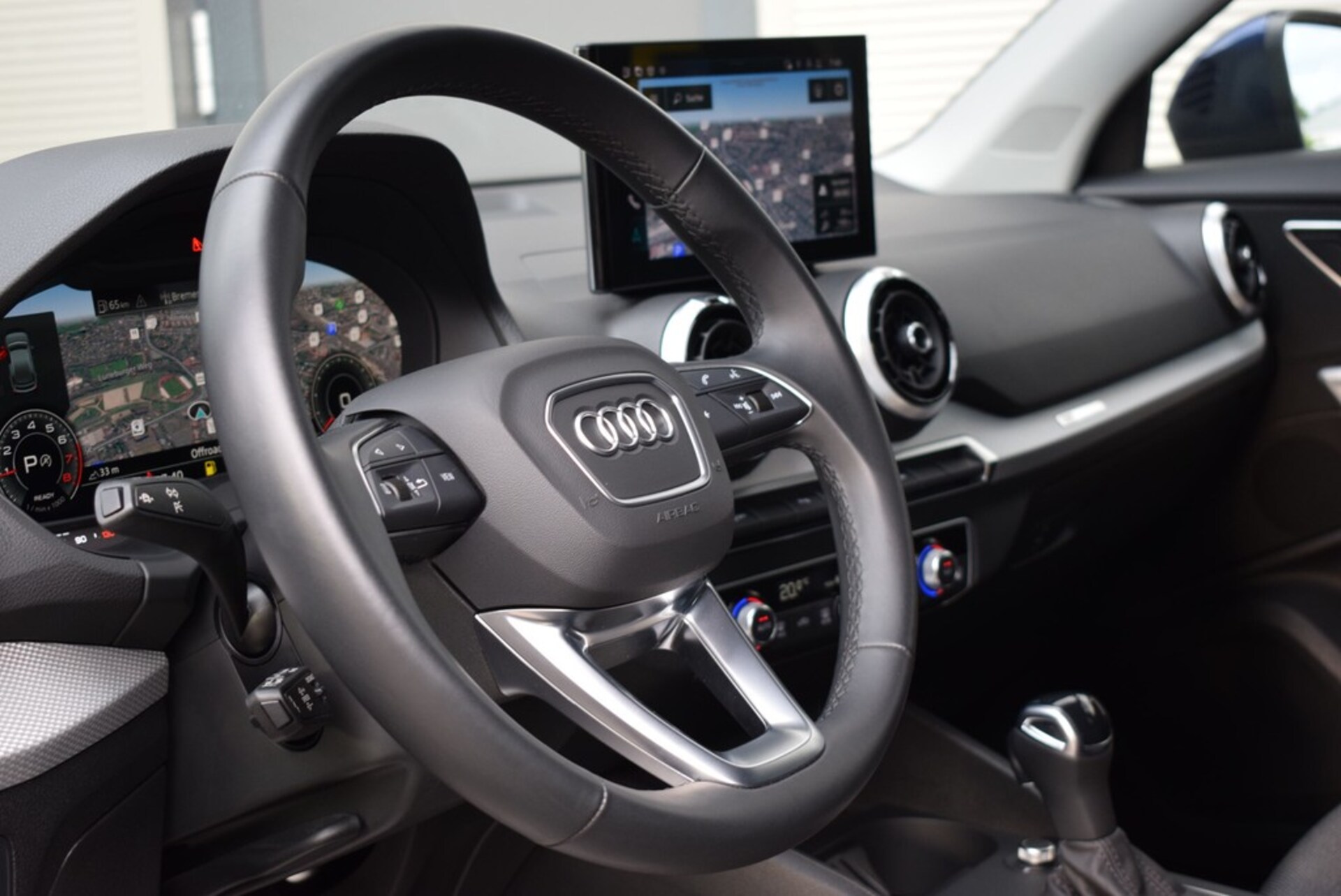 Audi Q2 S line