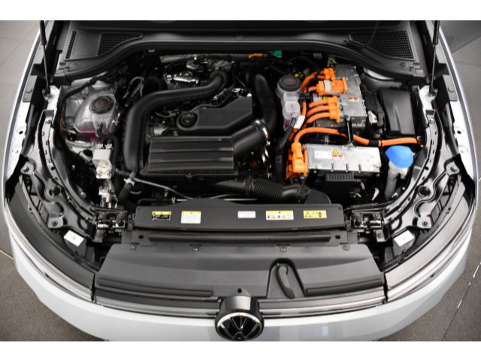 Volkswagen Passat – Bild 16
