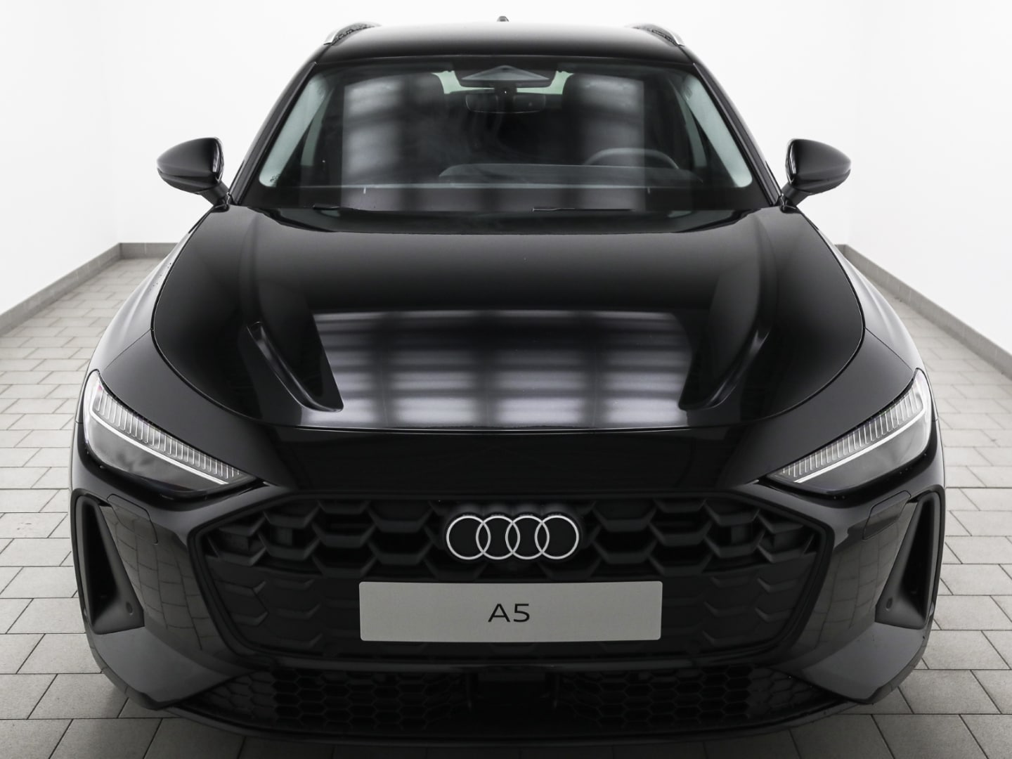 Bild über Audi A5 Avant TFSI S tronic - für weitere Informationen kontaktieren Sie den Audi Partner