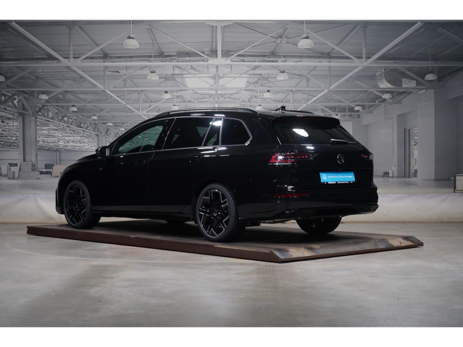 Volkswagen Golf Variant – Bild 2