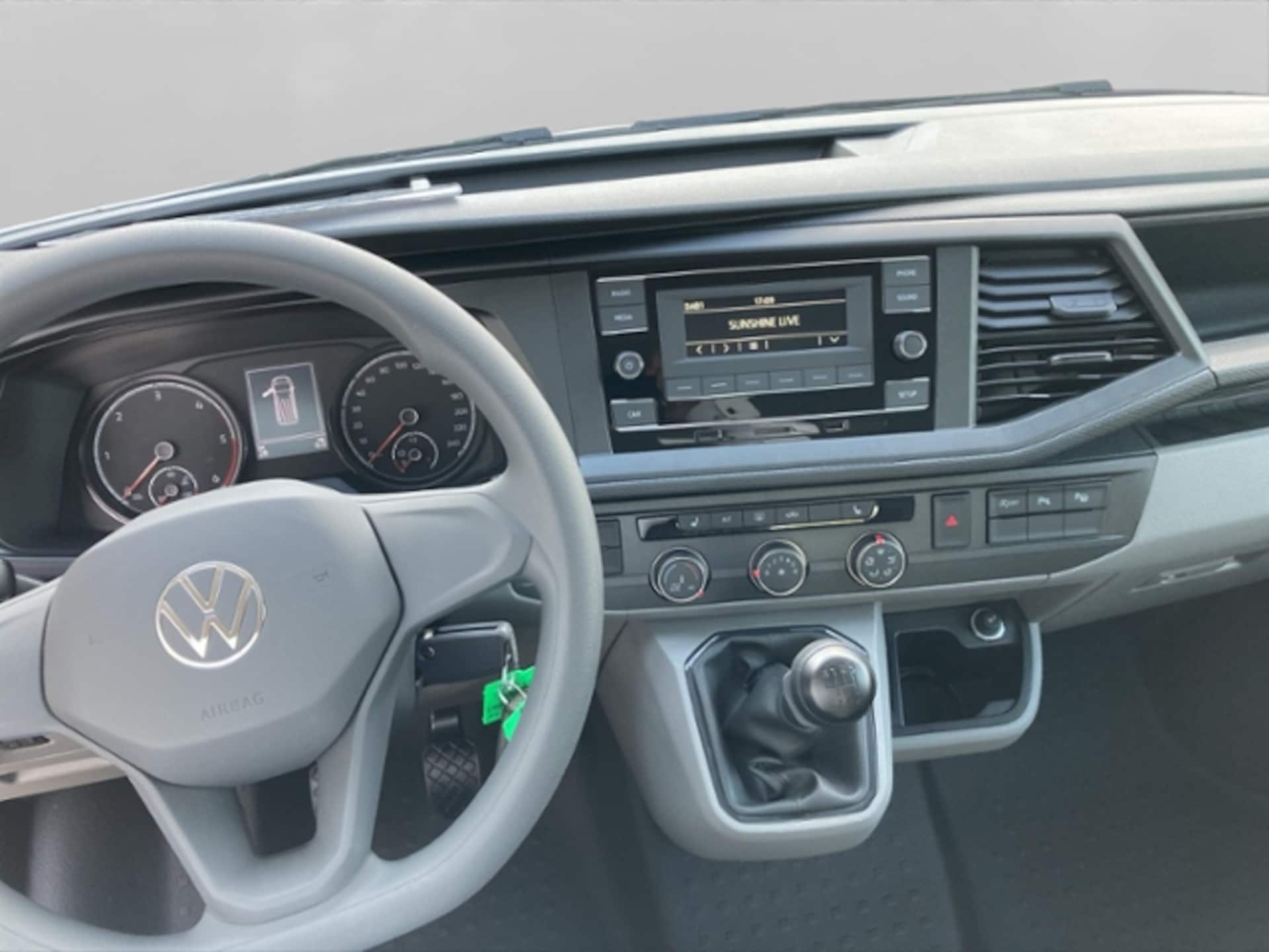 Volkswagen T6.1 Transporter Kasten langer Radstand
