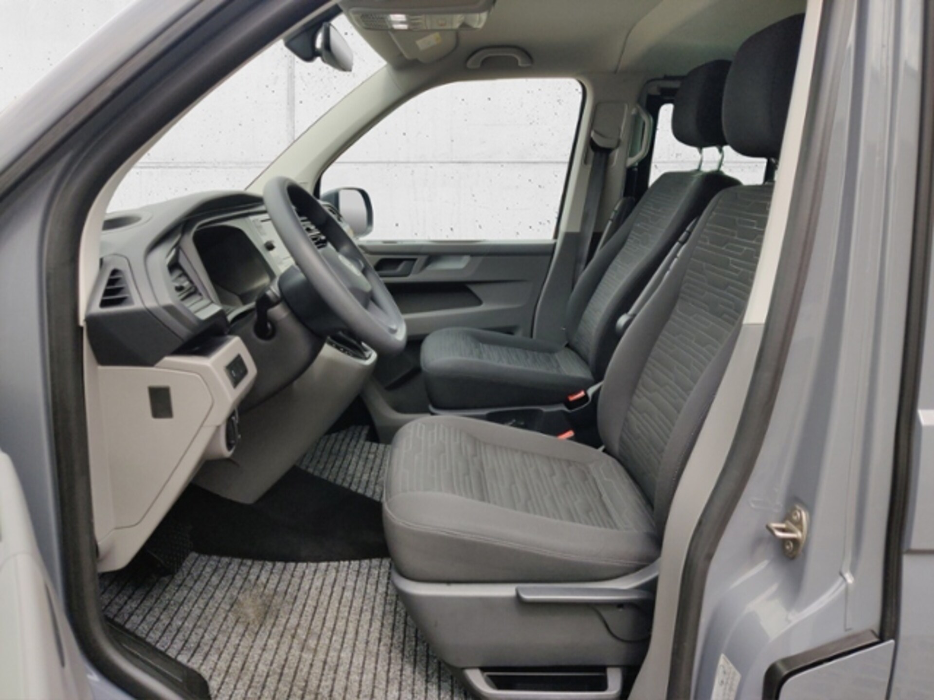 Volkswagen T6.1 Caravelle langer Radstand Comfortline