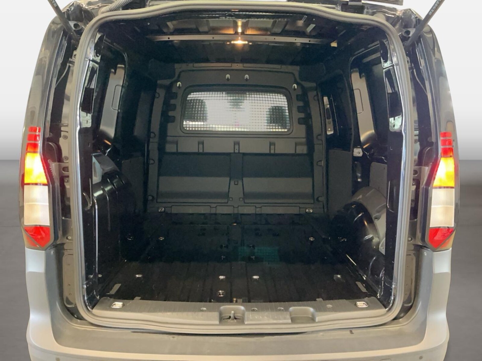 Volkswagen Caddy Cargo – Bild 10