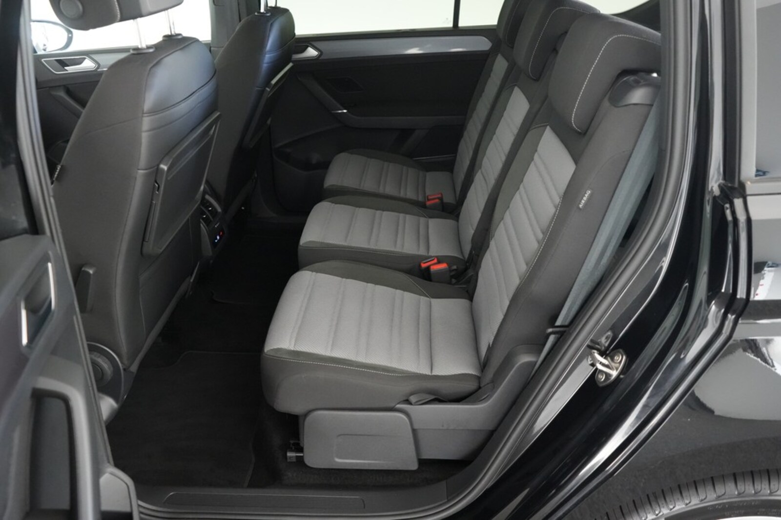 Volkswagen Touran – Bild 12