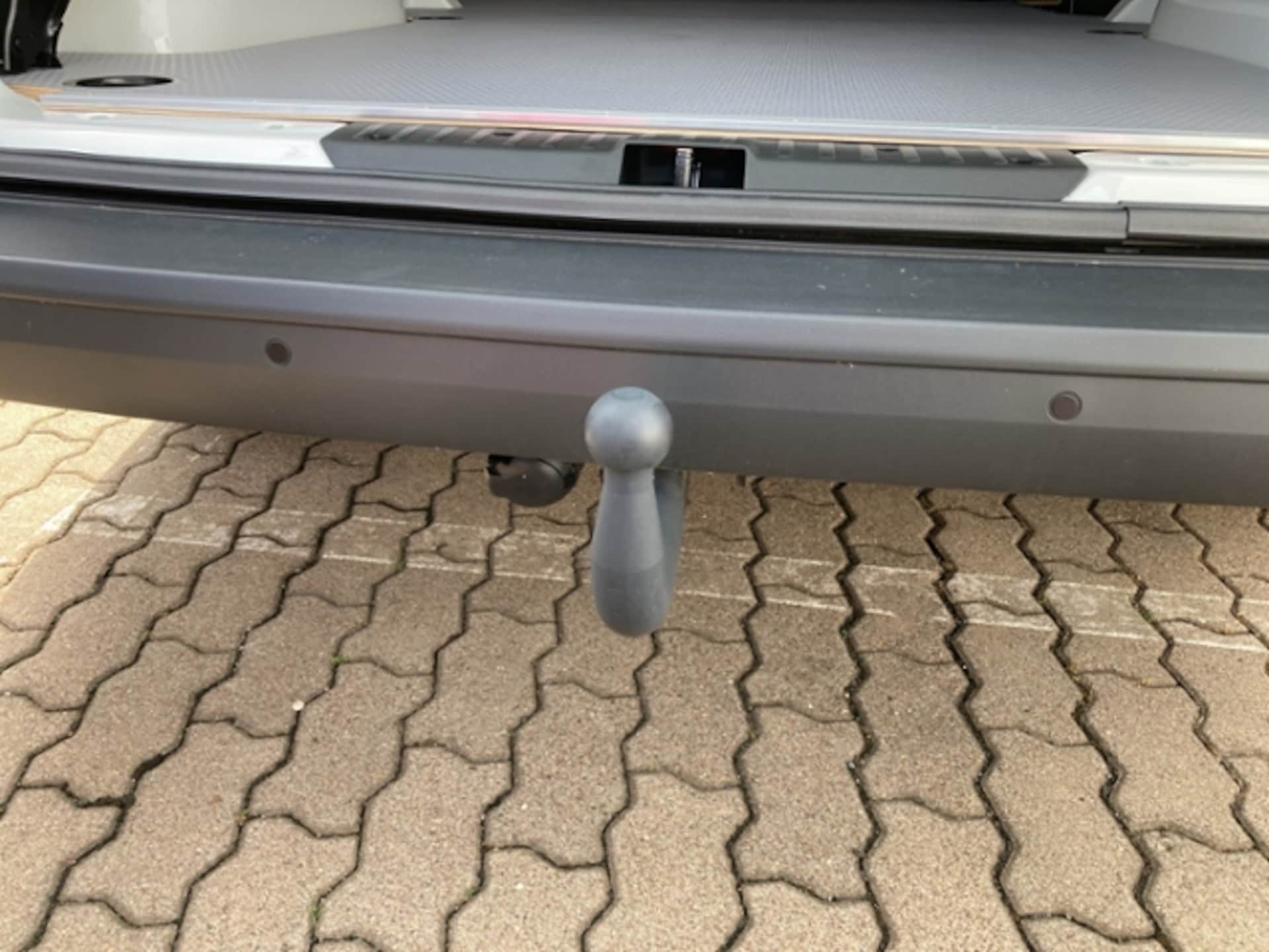 Volkswagen T6.1 Transporter Kasten langer Radstand
