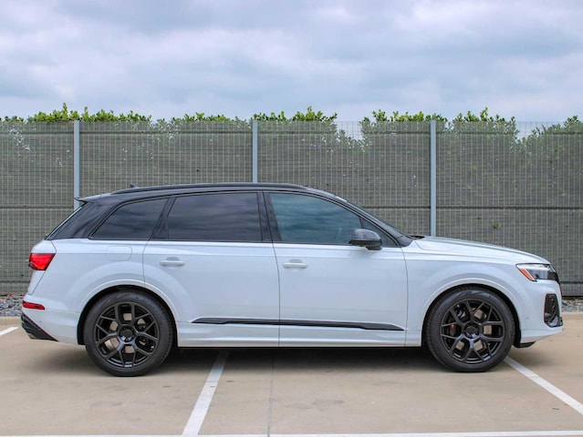 2026 Audi SQ7 Premium Plus - Photo 7