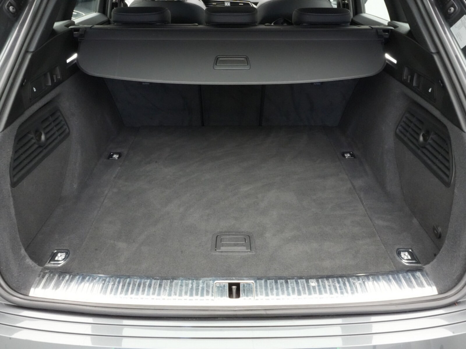 Audi Q8 e-tron – Bild 21