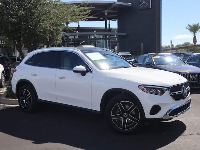 2027 Mercedes-Benz GLC