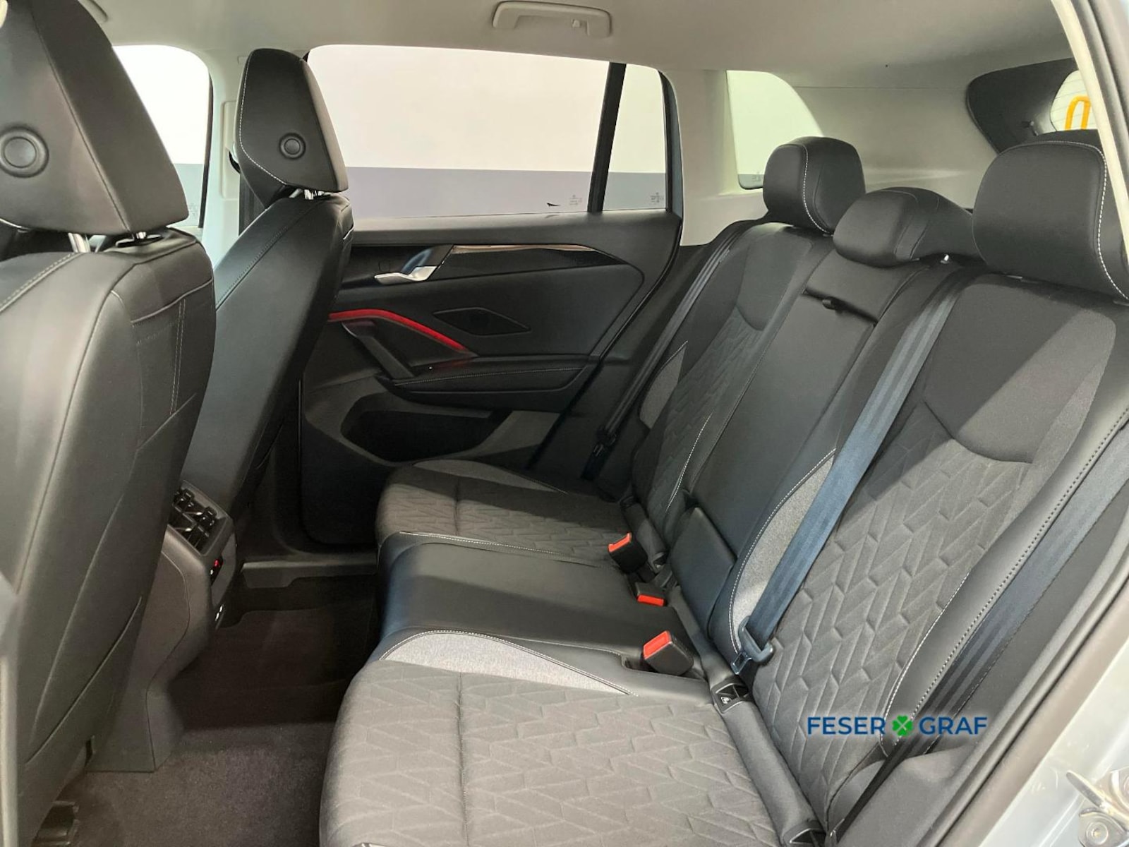 Volkswagen Tiguan – Bild 9