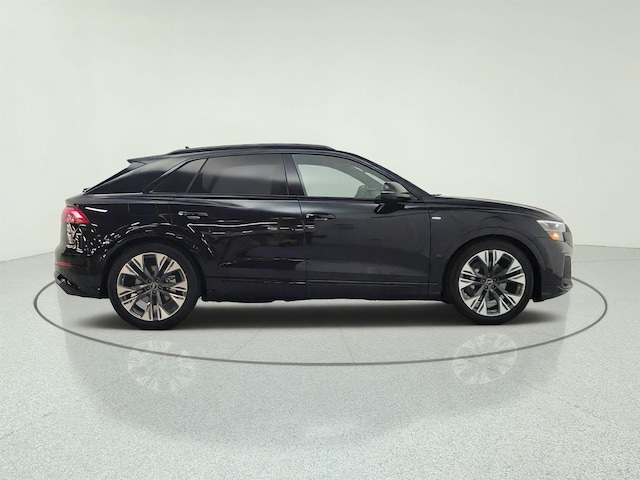 2026 Audi Q8