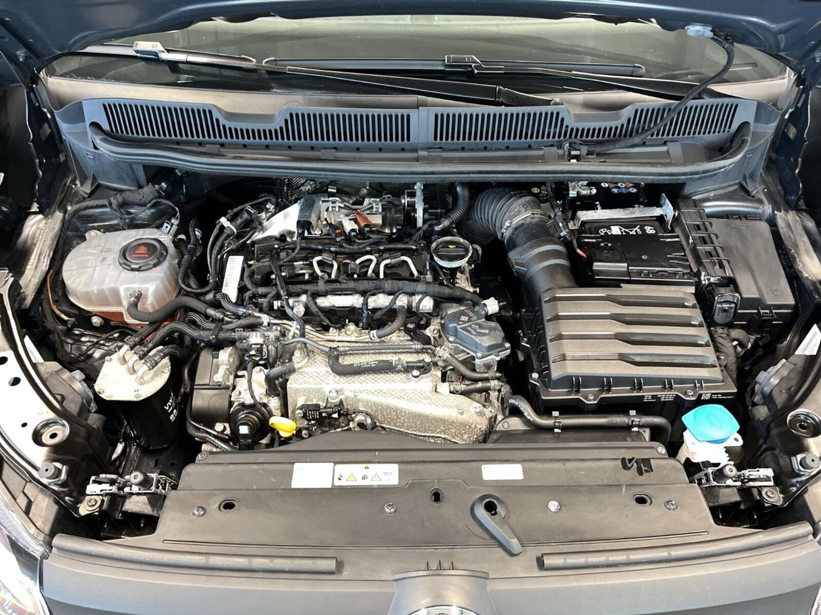Volkswagen Caddy Cargo – Bild 17