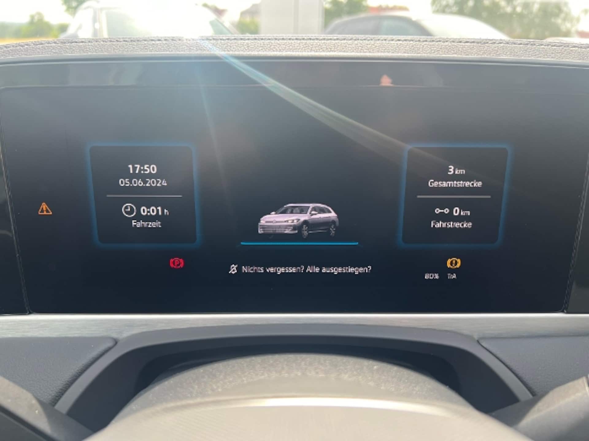 Volkswagen Passat Elegance