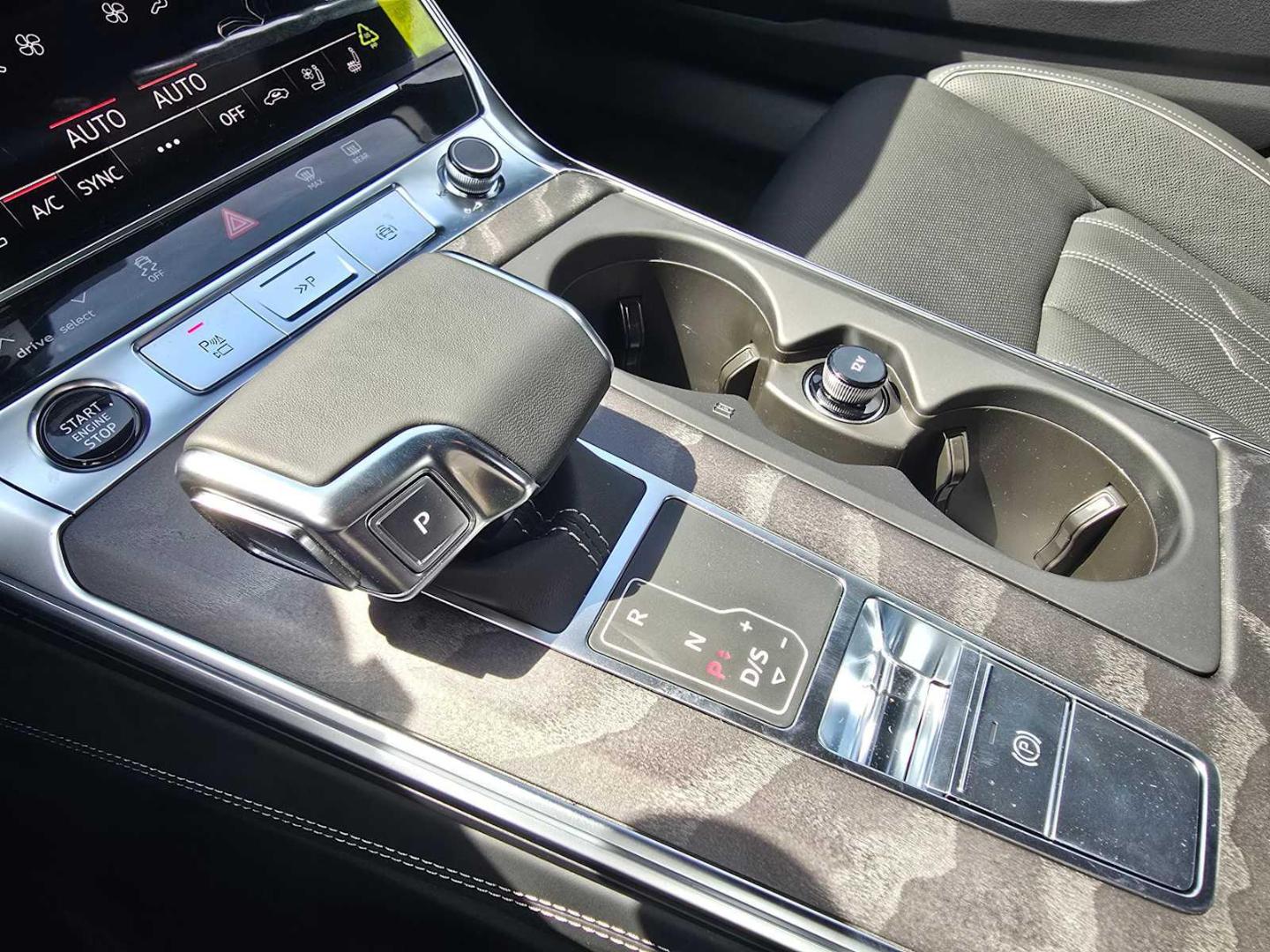 2025 Audi A6 Prestige - Photo 33