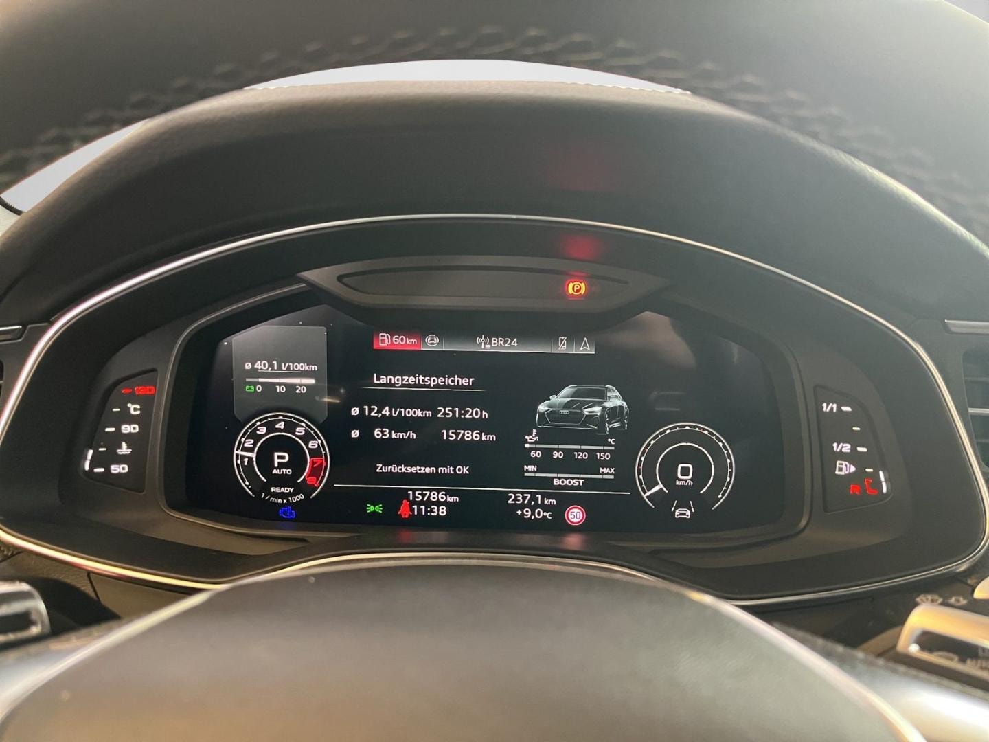Bild über Audi RS 6 Avant TFSI quattro tiptronic - für weitere Informationen kontaktieren Sie den Audi Partner