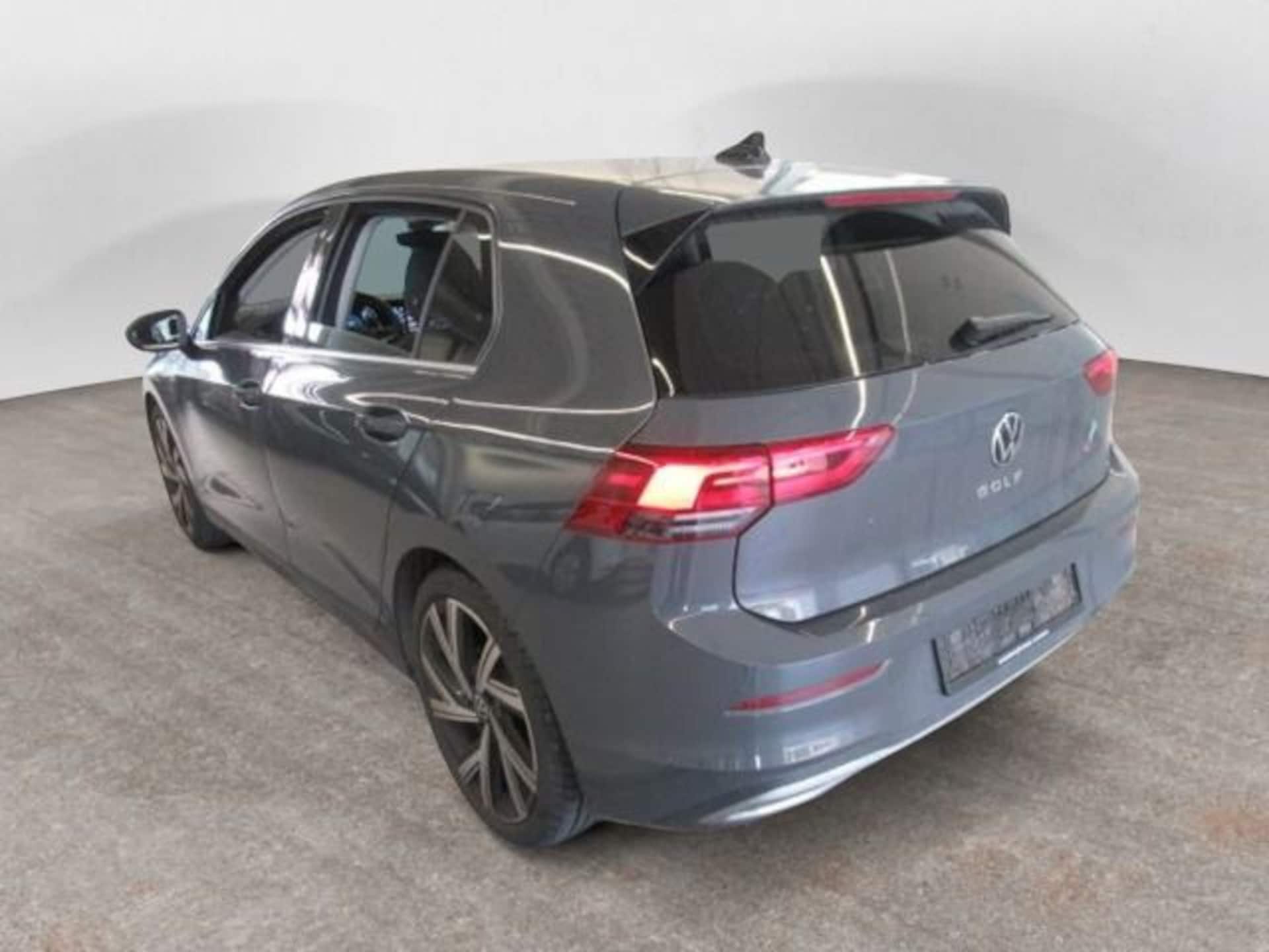 Volkswagen Golf Style