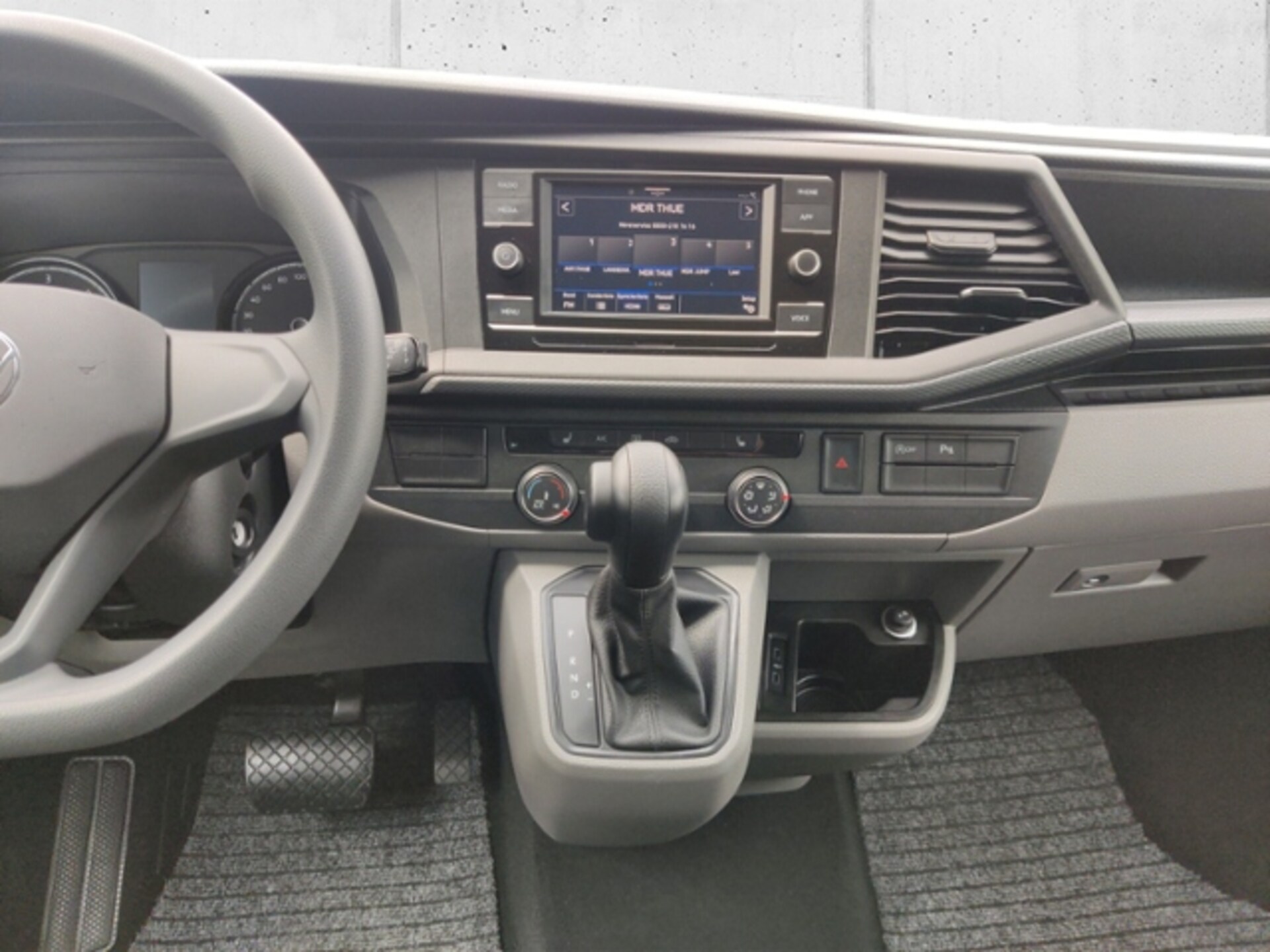 Volkswagen T6.1 Caravelle langer Radstand Comfortline