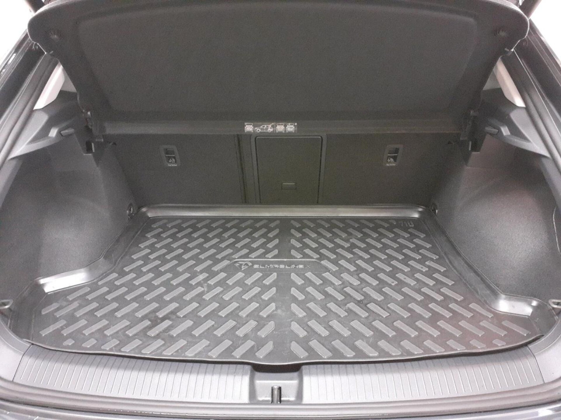 Volkswagen T-Roc Active